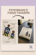 Sarı-Lacivert Formalı Baba-Çocuk: El Ele